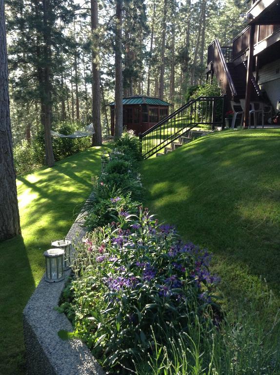 River Cove Elegant Waterfront Bed & Breakfast Post Falls Exterior foto