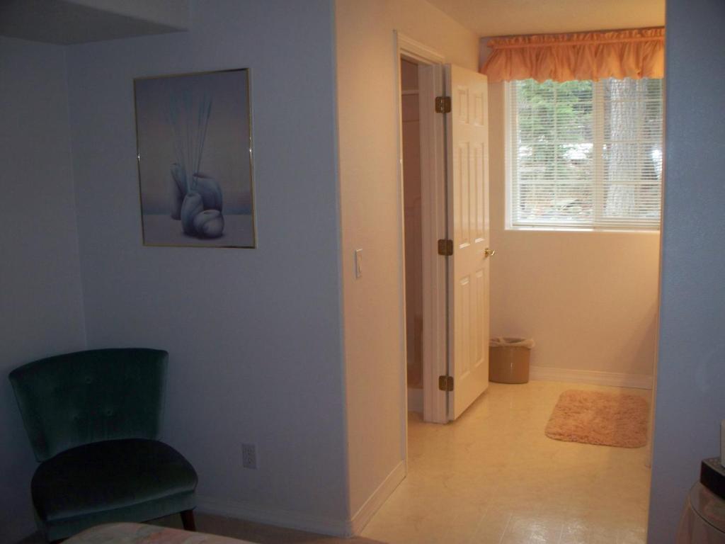 River Cove Elegant Waterfront Bed & Breakfast Post Falls Quarto foto